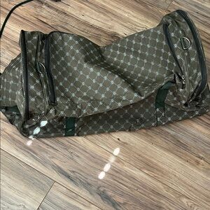 🔥OLIVE GREEN LARGE LUGGAGE WITH MULTI ZIPPERS